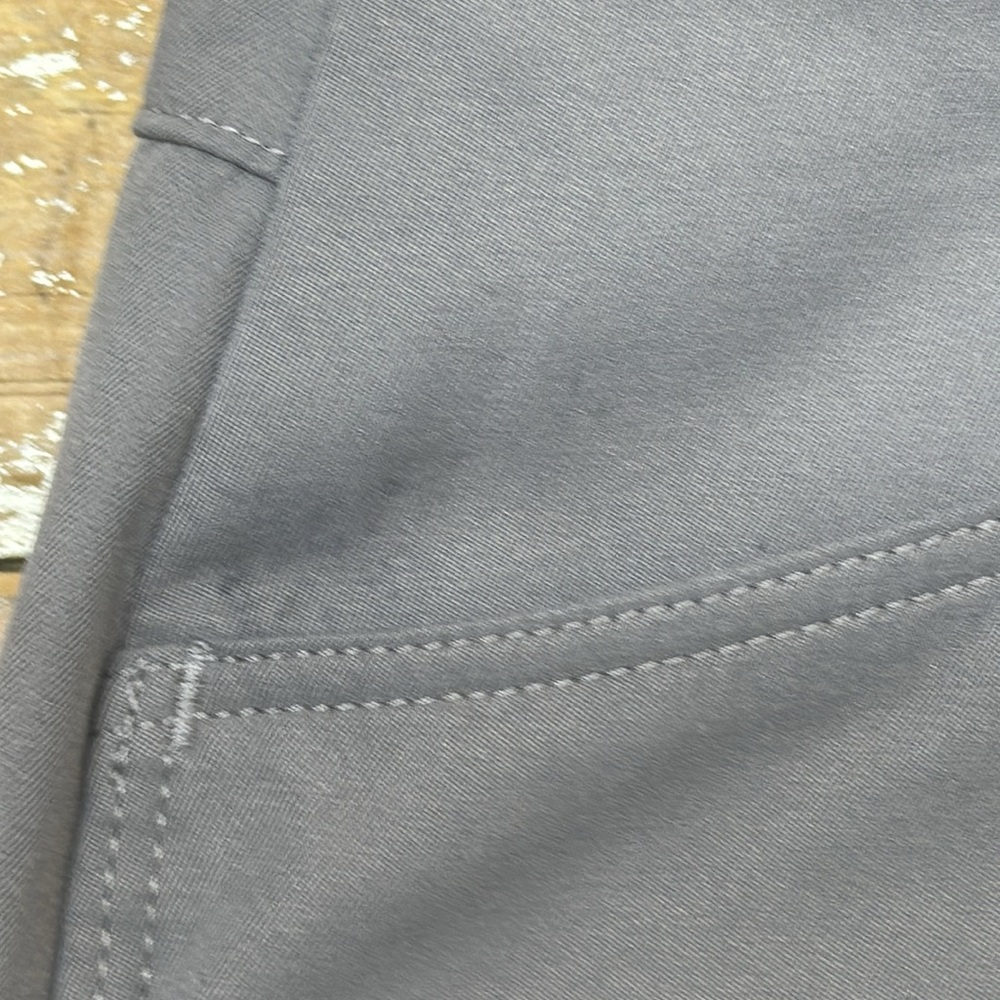 Adidas Skort with Pockets. Size 2 - Picture 11 of 12